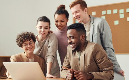 7 Evergreen Online Business Models You Can Start in 2025