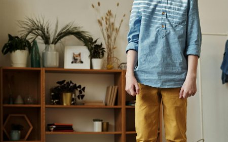 Are AI Tools Killing Creativity? The Debate in 2025