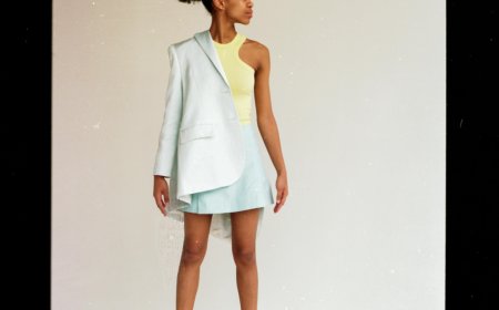 Selling Digital Products: A Passive Income Machine in 2025